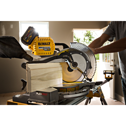 DeWalt Miter Saw FLEXVOLT